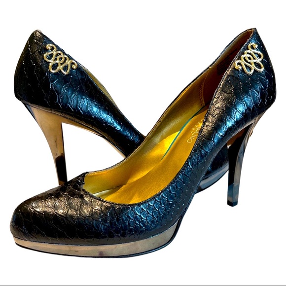 Christian Siriano Black Shiny Pumps main image 1